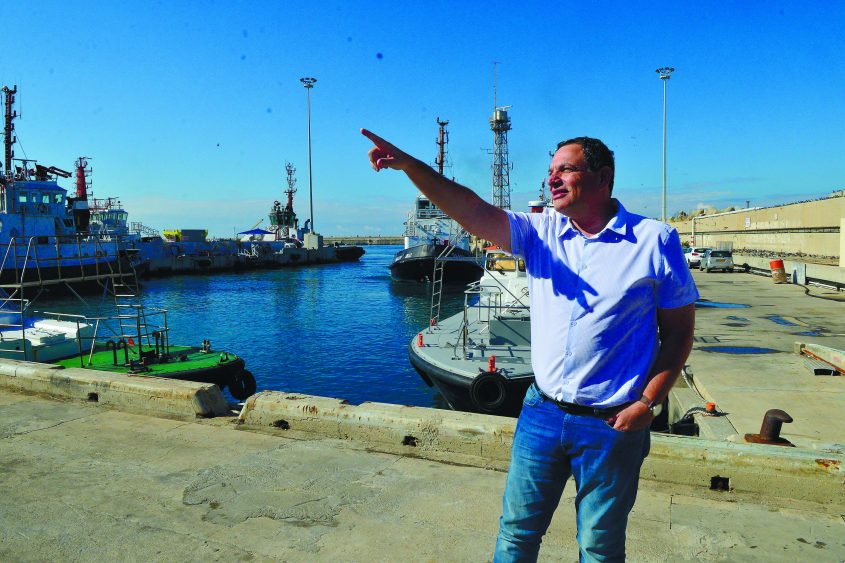 מנכ"ל חברת נמל אשדוד נבחר למנכ"ל חנ"י: לשעבר, יצחק בלומנטל. צילום: אורי קריספין