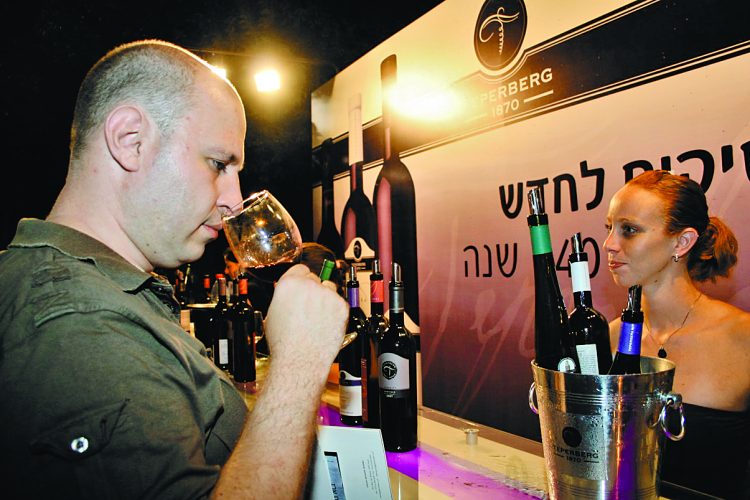 פסטיבל היין באשדוד. צילום: לימור אדרי