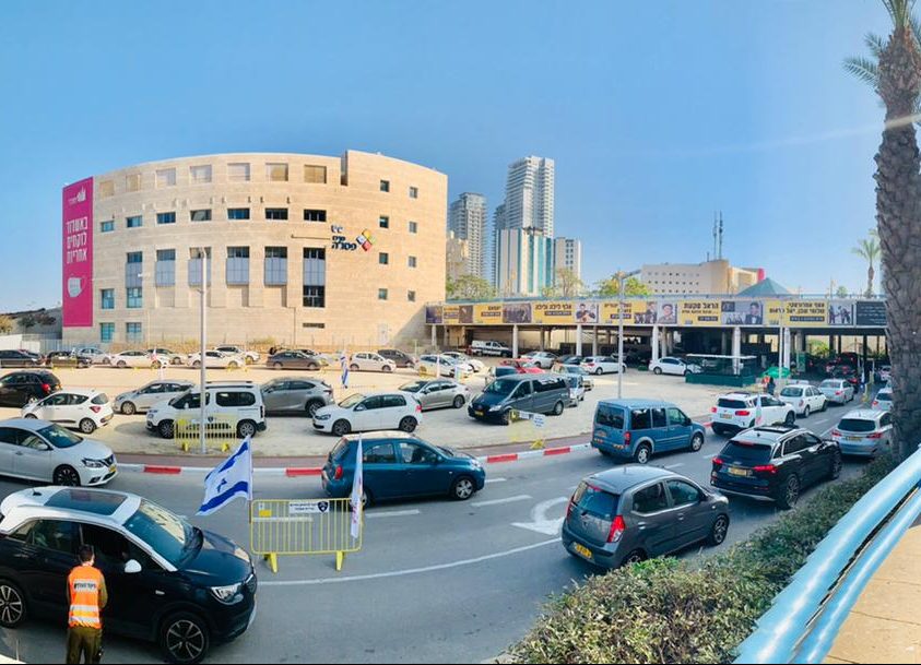 בדיקות קורונה באשדוד. צילום: עיריית אשדוד