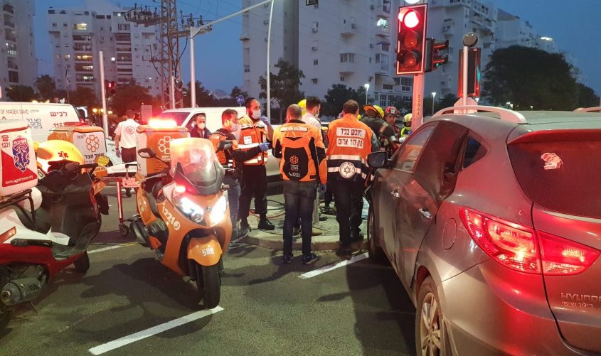 זירת התאונה. צילום: דוברות איחוד הצלה