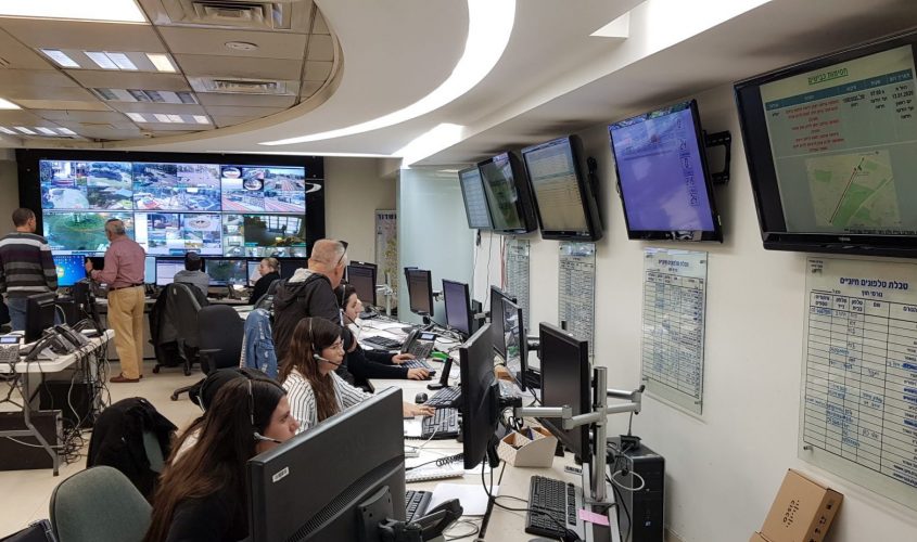 המוקד העירוני. צילום: עיריית אשדוד