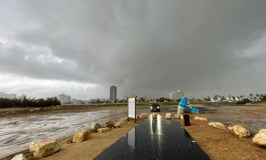 גשמים באשדוד. צילום: עיריית אשדוד