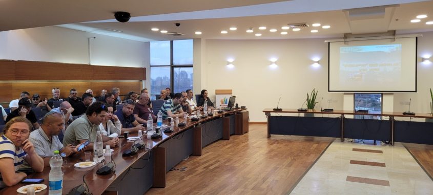 הדרכה לנהיגה בטוחה בחורף. צילום: עיריית אשדוד