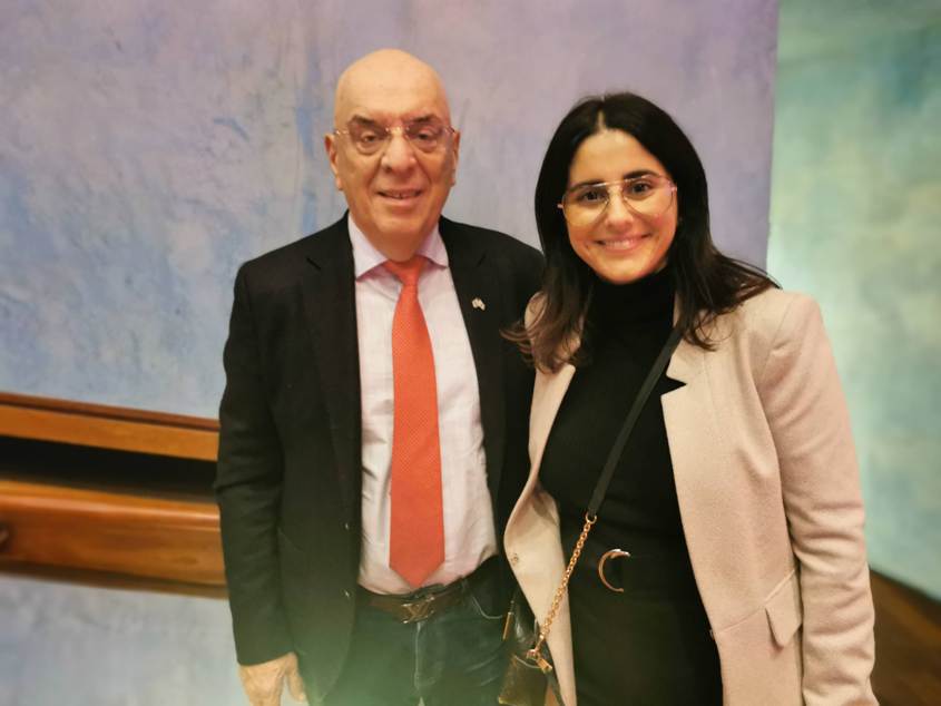 חברת המועצה, אורית אלמוזלינו-רייז וסגן רה"ע, שמעון כצנלסון