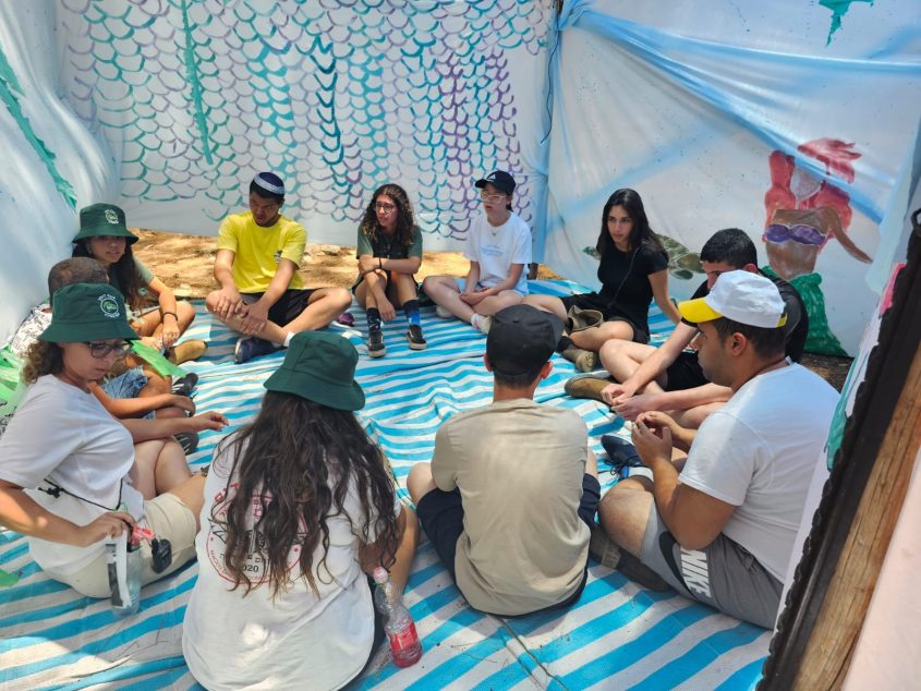 פעילות בה"ס גוונים עם הצופים. צילום: בה"ס גוונים