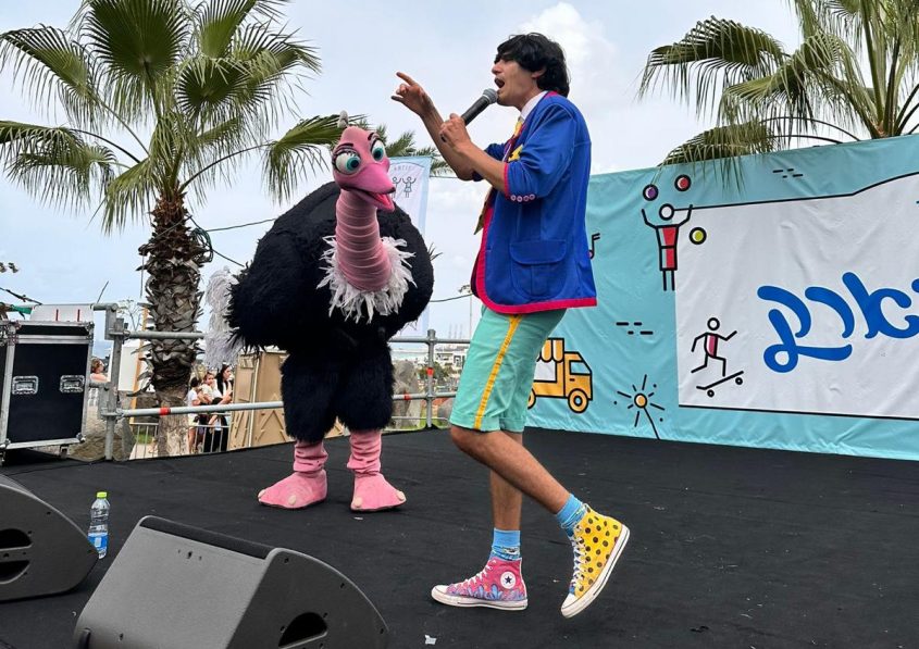 מני ממטרה בפסטיפארק. צילום: שמואל דוד