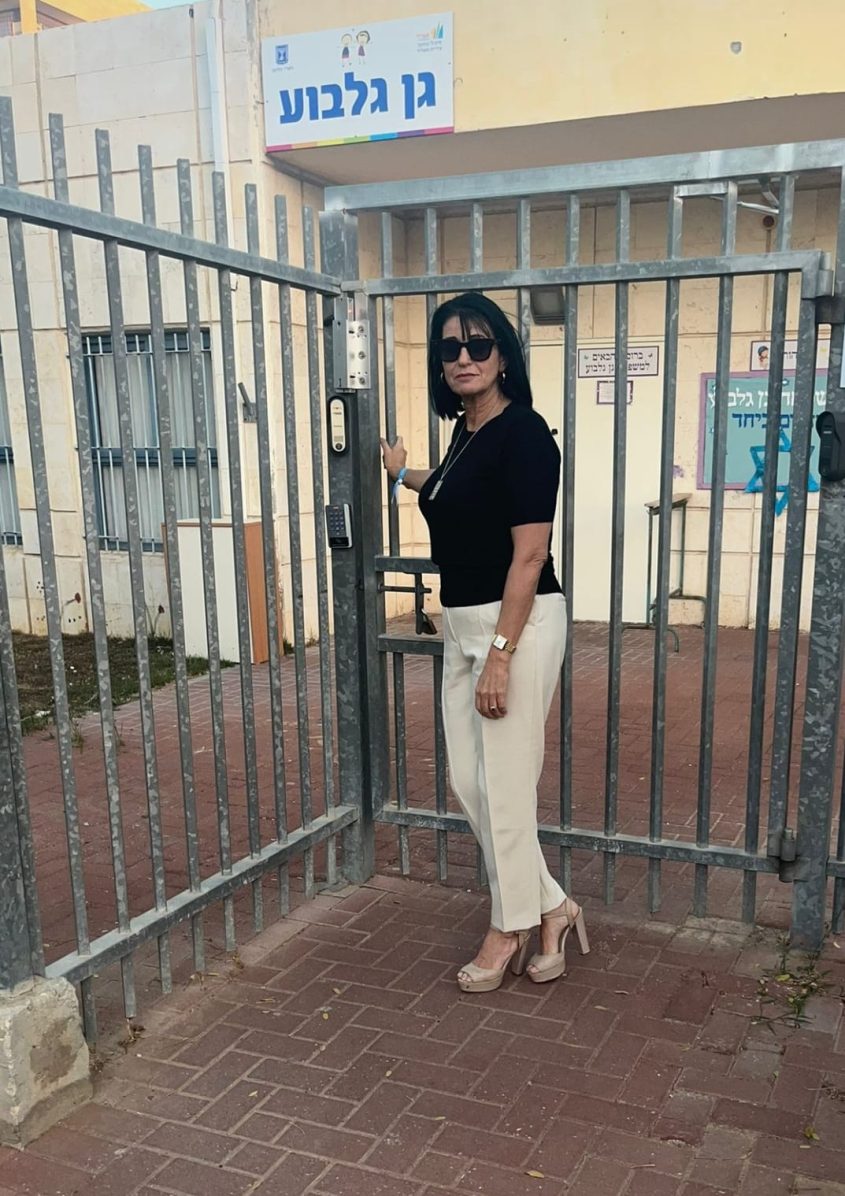 הלן גלבר בסיור בגני החינוך המיוחד באשדוד
