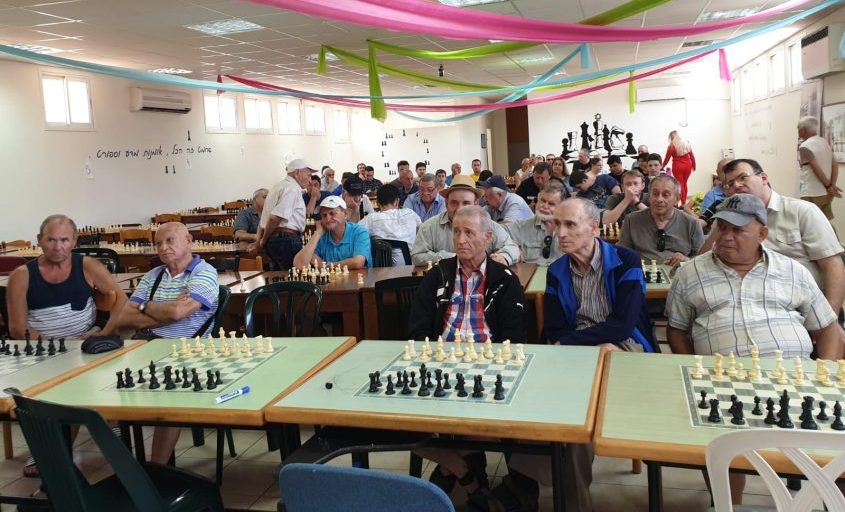 מועדון אשדוד בשחמט. צילום מארק ליפשיץ