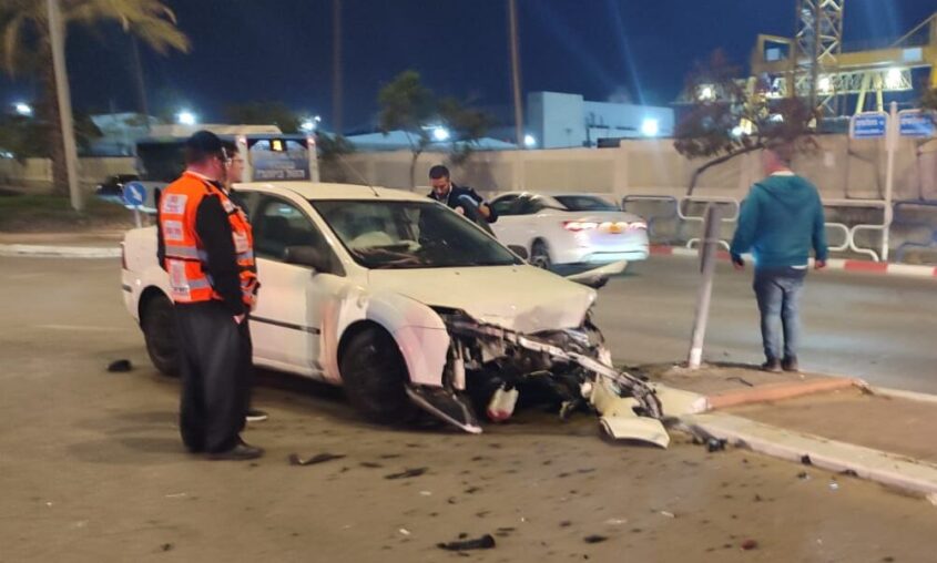זירת התאונה ברחוב היהלומים. צילום: איחוד הצלה