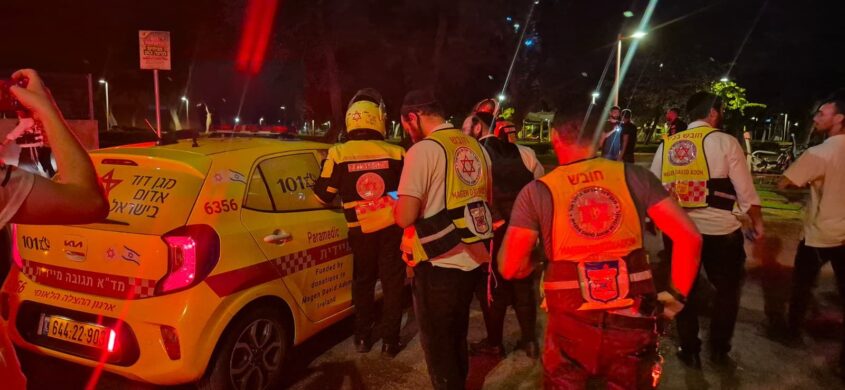 זירת האירוע ברחוב יוספטל. צילום: מד"א