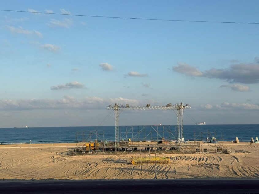 במות פסטיבל 'חלון לים התיכון'
