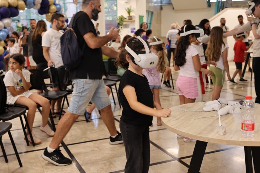 חניכת תכנית מצוינות במדעים. צילום: מרכז פיס למדעים