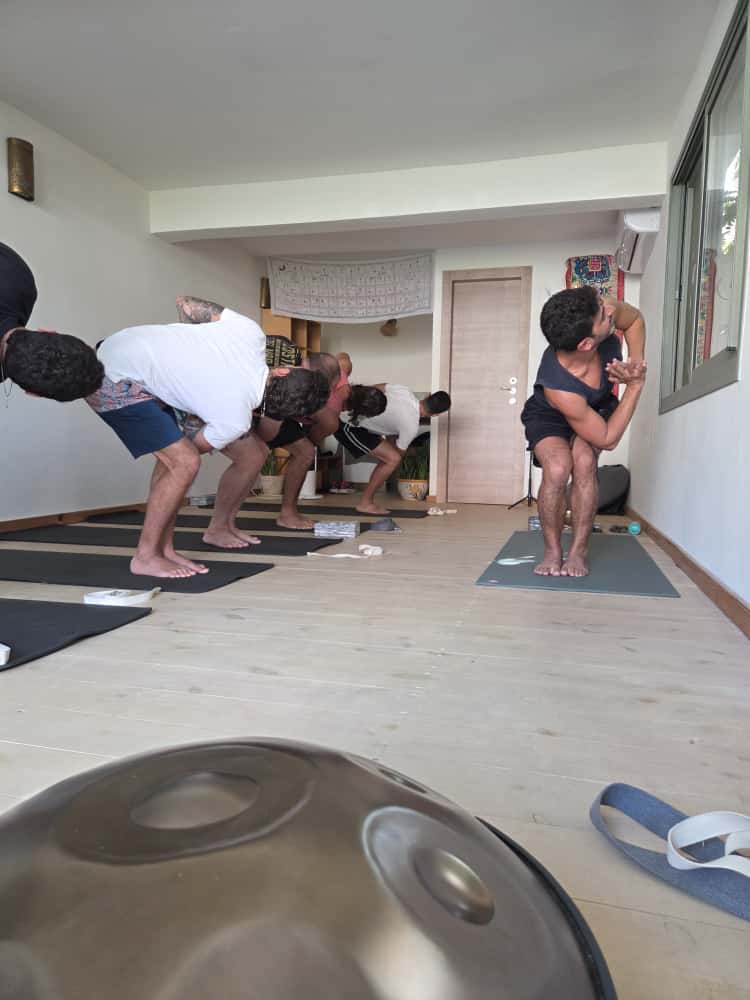 סדנת יוגה ללוחמים. צילום: ארז קקון, רן לוי