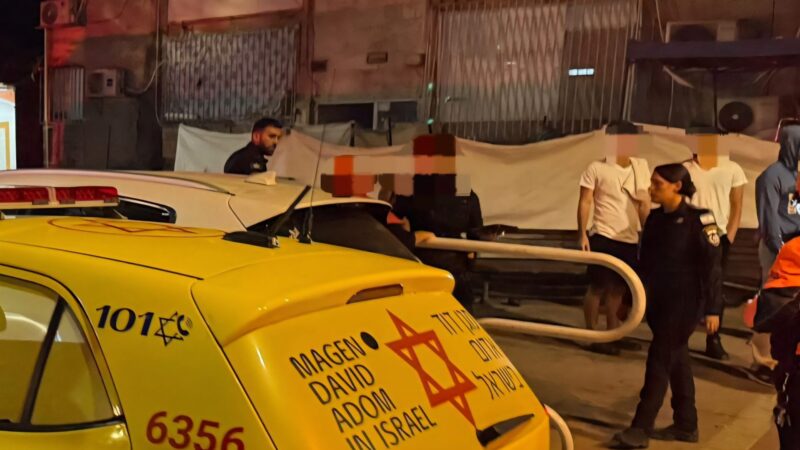 זירת האירוע ברחוב הפלמ"ח. צילום: מד"א