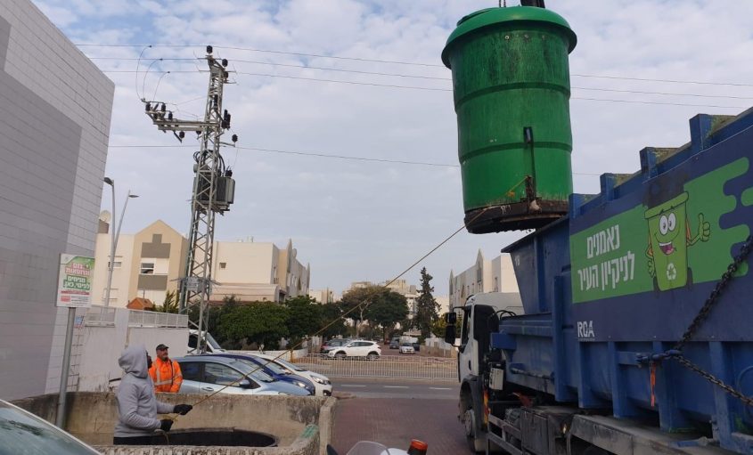 פינוי אשפה. צילום ארכיון