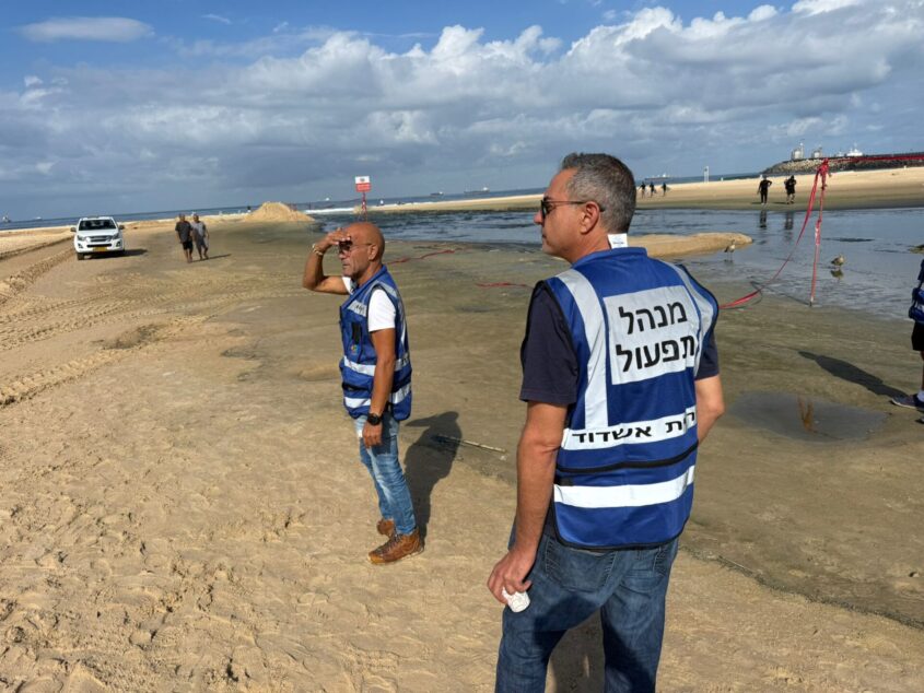 עובדי תפעול בנחל לכיש אשדוד