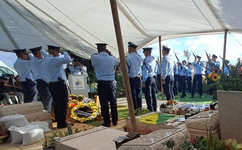 הלווייתו של רס"ב רונן פרץ ז"ל. צילום: חיים בלייר