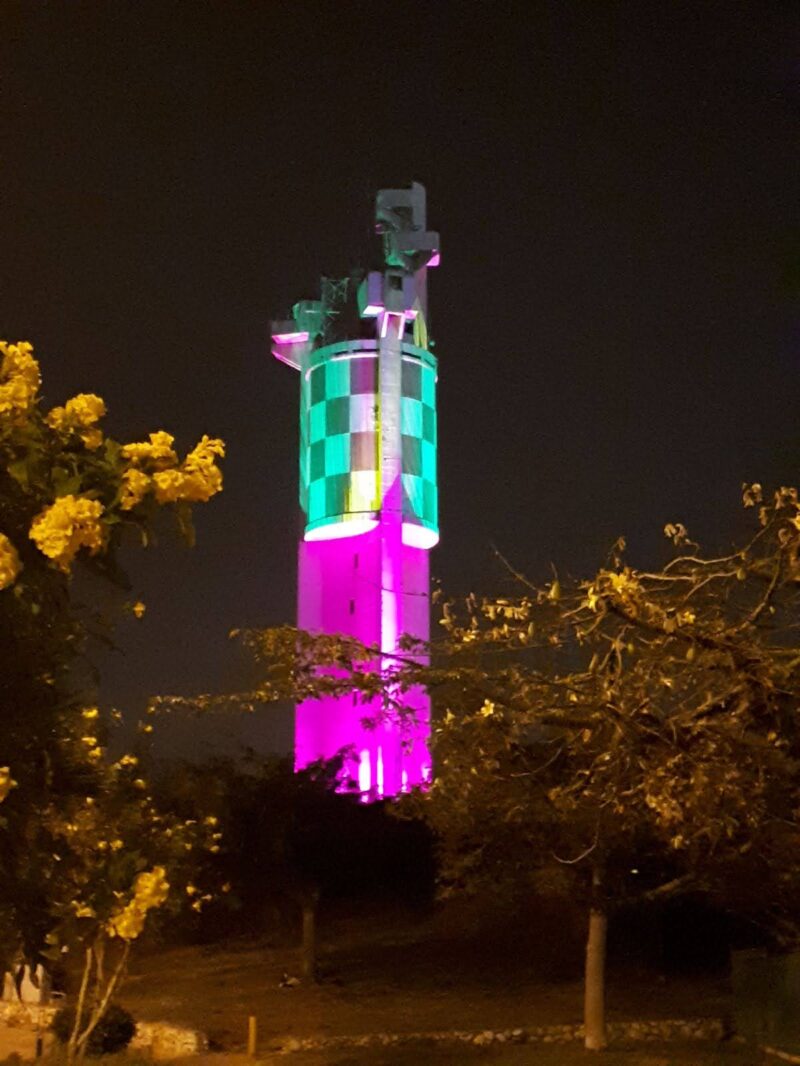 המגדלור מואר. צילום: בן צורמגן