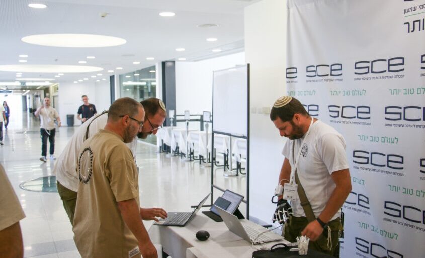 הכלי שיסיע לבעלי מוגבלויות. צילום: מתן מור