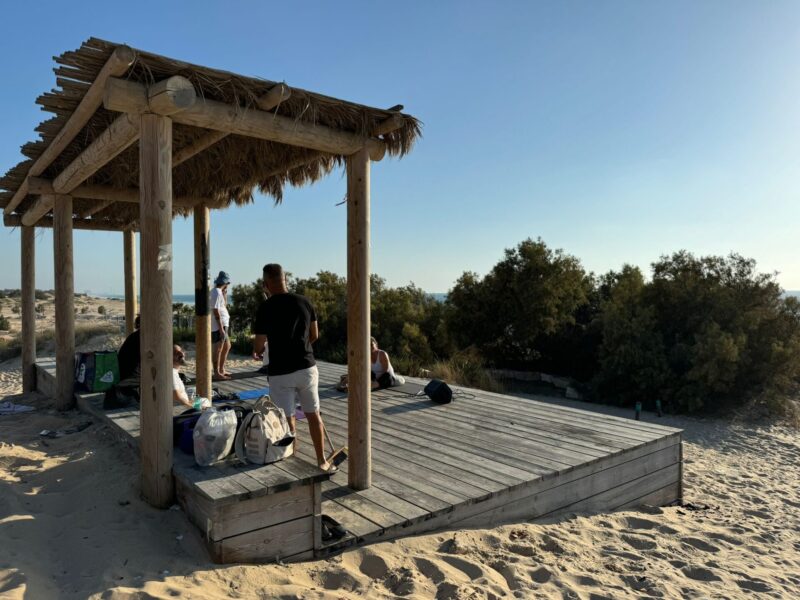 הבמה בימים טובים