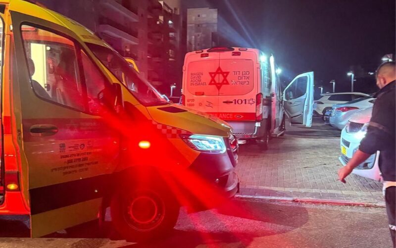 זירת האירוע בגן השעשועים. צילום: מד"א