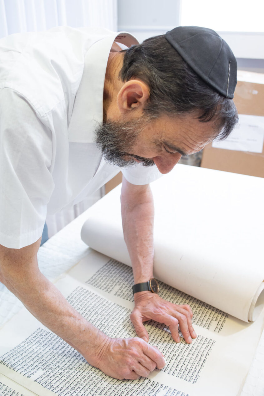 יצחק גולדשטיין. באדיבות מכון אות