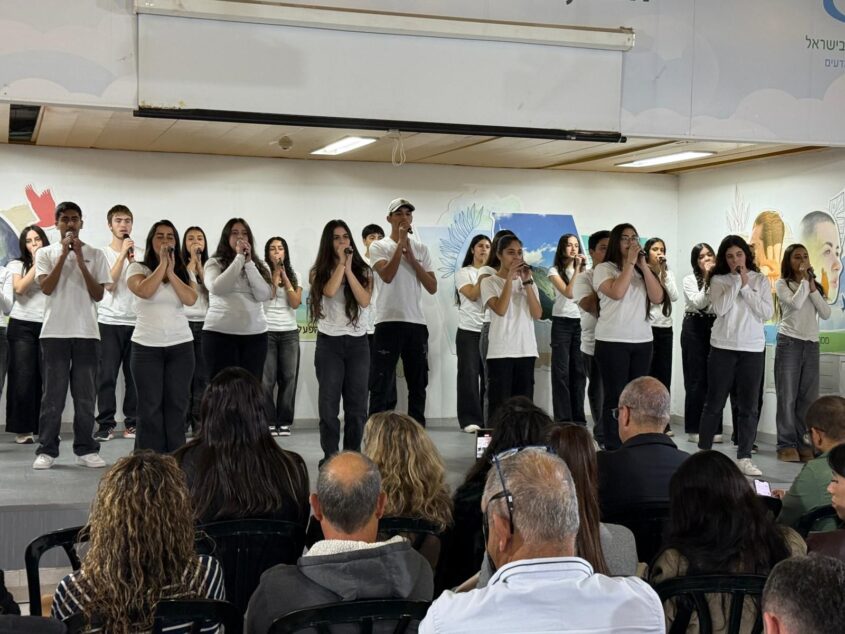 טקס חניכת גינות הנופלים