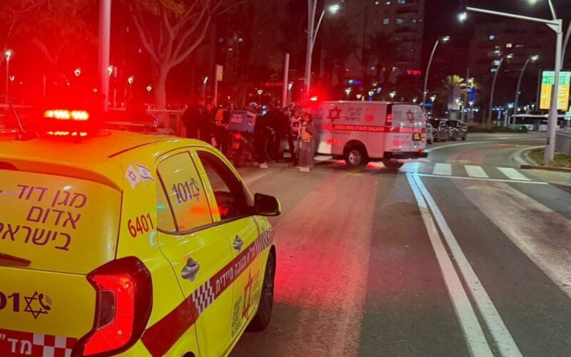 זירת האירוע ליד התחנה המרכזית. צילום: מד"א הצלה דרום