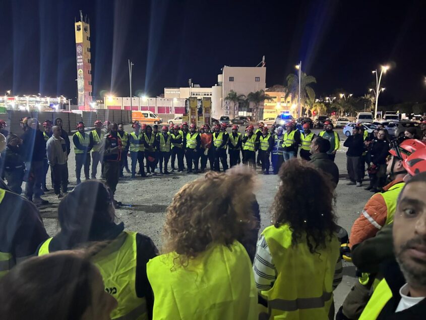 תרגיל חילוץ באשדוד. צילום: גד שפרר