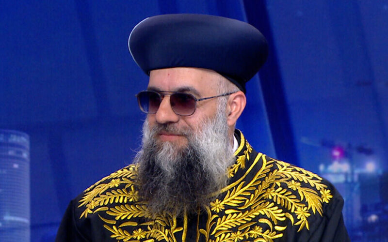 הרב אייל ציונוב. צילום מתוך קשת 12