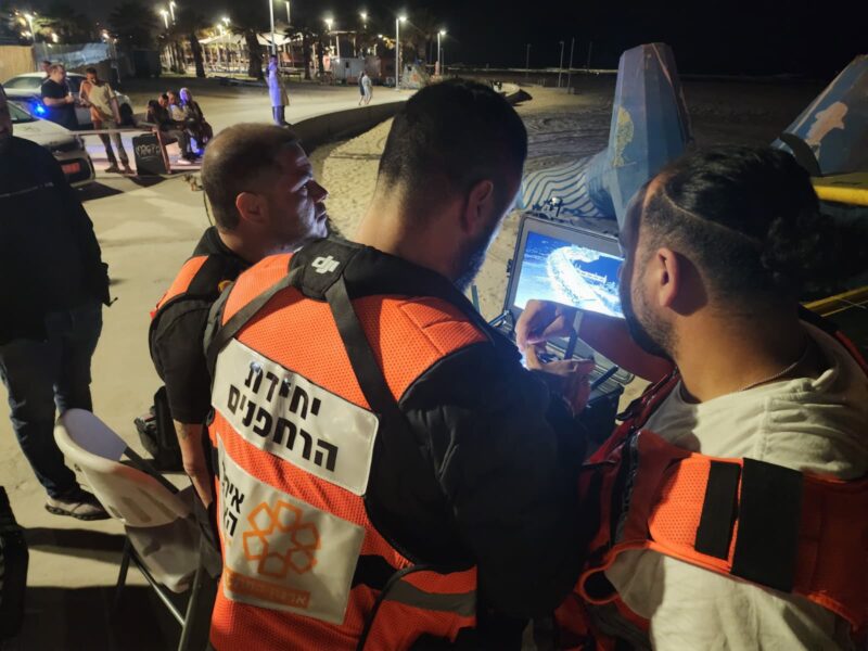 מתנדבי איחוד הצלה בחיפושים, הבוקר. צילום: איחוד הצלה