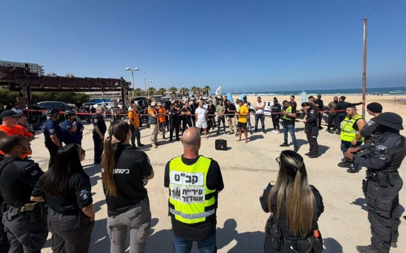חיפושים בחוף הים באשדוד אחר נעדר