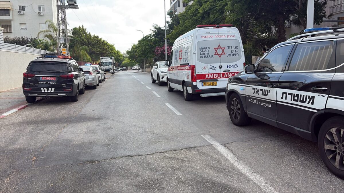 זירת האירוע ברחוב יהושפט המלך. צילום: מד"א