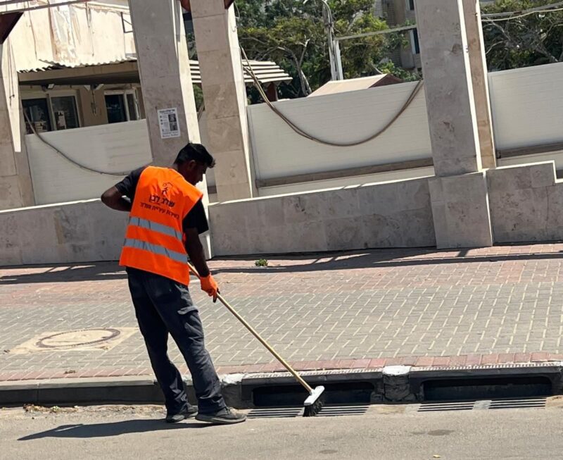 נערכים לגשם באשדוד