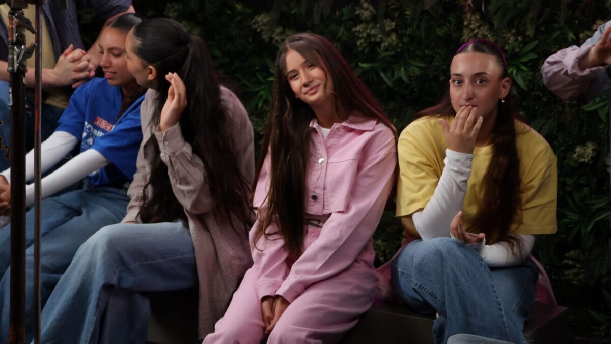 אביגיל ויסמן בצילומי הקמפיין. צילום: האגודה למלחמה בסרטן