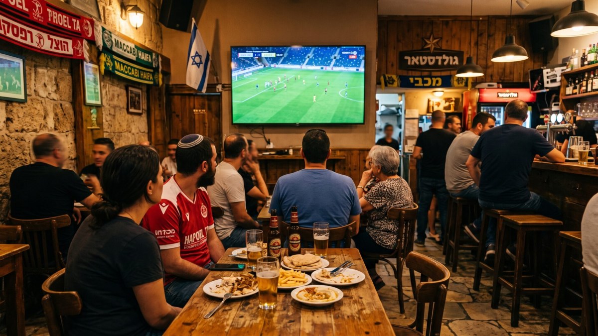 הקרנת משחק במסעדה. צילום: אילוסטרציה ג'מיני