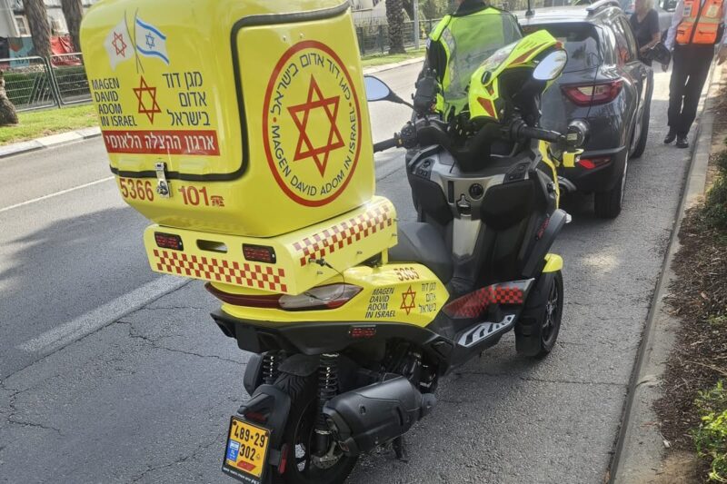 זירת התאונה בשדרות בני ברית. צילום: הצלה דרום